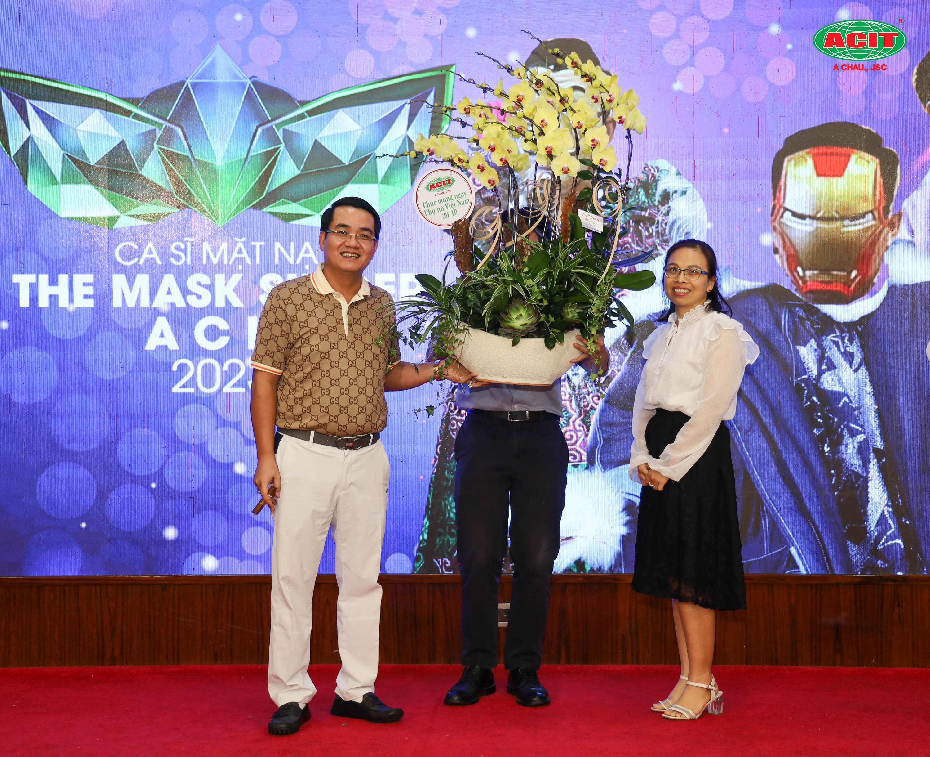 Acit tưng bừng chúc mừng ngày phụ nữ việt nam 20/10